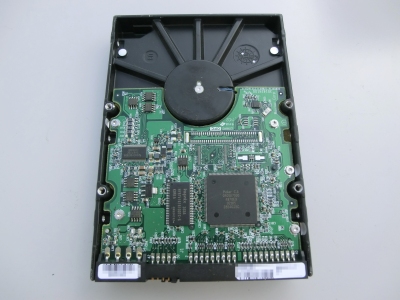 ハードディスク(HDD)裏面の基板
