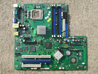 CPU：LGA775
