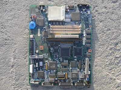 CPU：Socket3