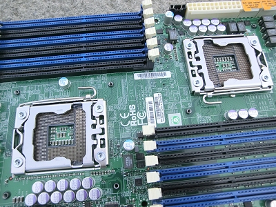 メモリー：DDR3