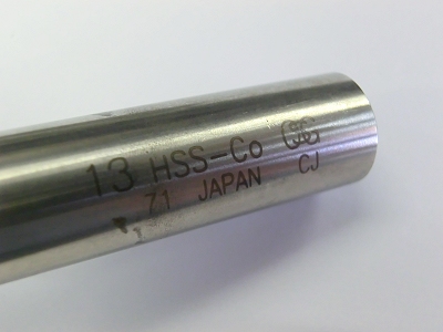 HSS(High-Speed Steelの頭文字)が見られる